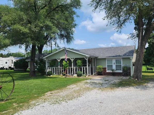 11397 E Highway 7, Clinton, MO 64735