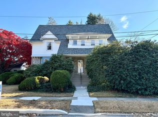 4132 School Ln, Drexel Hill, PA 19026