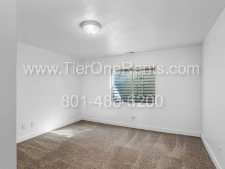 3818 E Rose Hearty Ln — Photo 20