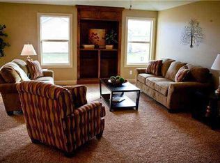 408 Kings Pl, Polk City, IA 50226