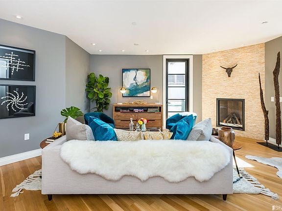 4th image of 1327 7th Ave #7