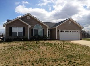 5 Camrose Dr, Greer, SC 29651