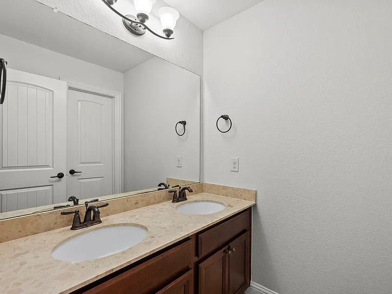 26111 Tintagel Ln — Photo 30