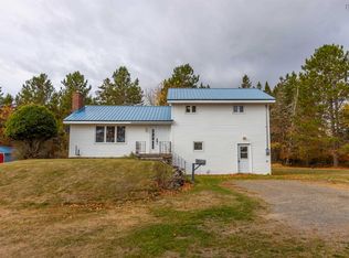 9242 Highway 2, Southampton, NS B0M 1W0