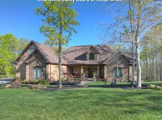 536 Cobblestone Blvd, Scott Depot, WV 25560