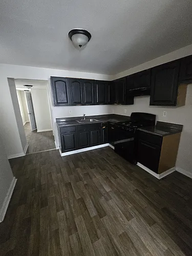 151 Mill St Photo 1