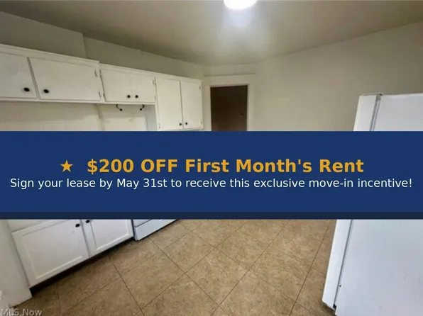 55 S Balch St #A, Akron, OH 44302