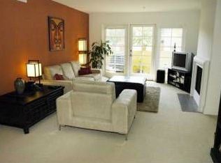 1225 Armacost Ave APT 105, Los Angeles, CA 90025