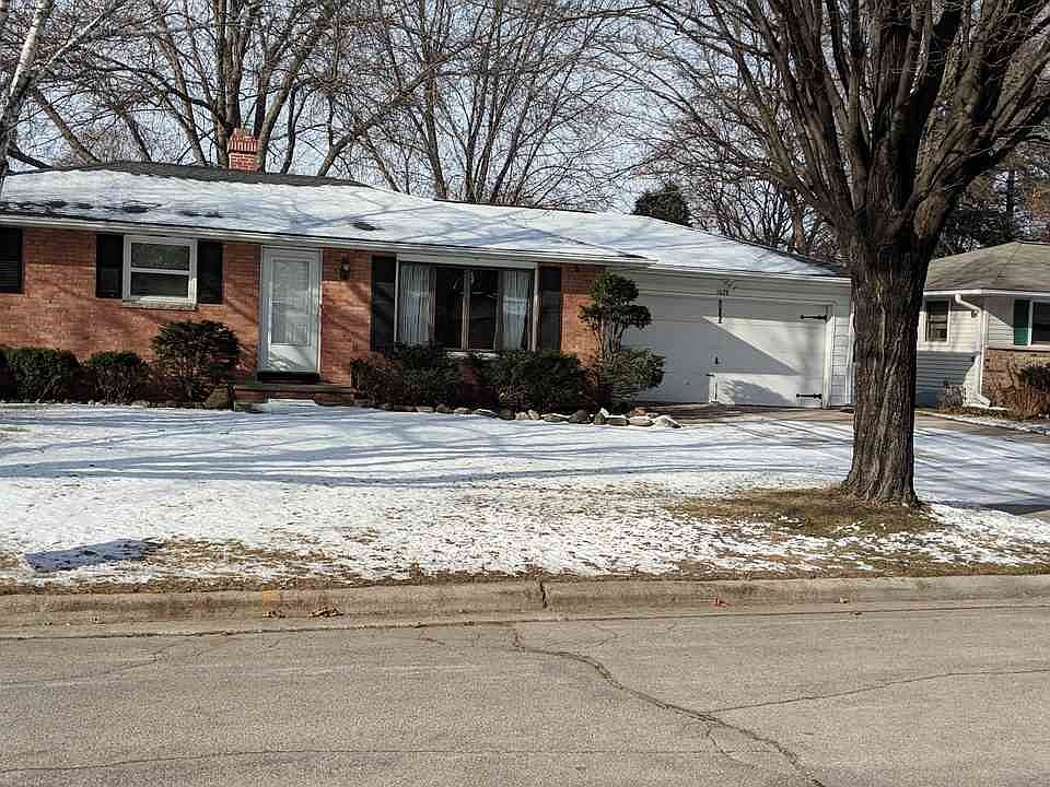 1st image of 1028 Beaver Dam Dr