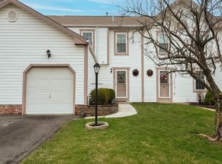 785 Sunset Cir, Cranberry Township, PA 16066