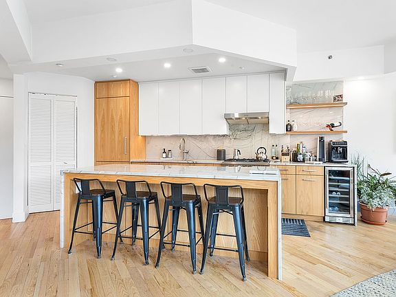 4th image of 2110 Frederick Douglas Blvd Unit 4C