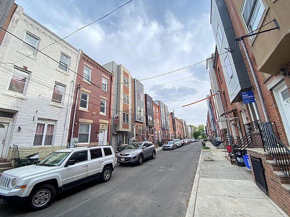 2nd image of 1839 N Bouvier St #A
