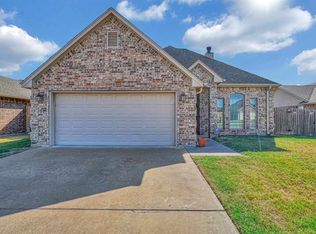 603 NW Granite Ave, Cache, OK 73527