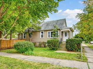 9201 S 52nd Ave, Oak Lawn, IL 60453