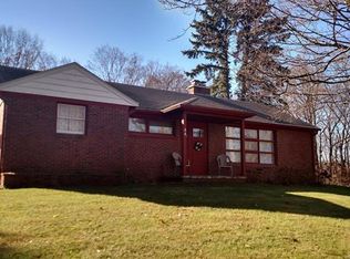 44 Forest Rd, North Branford, CT 06471