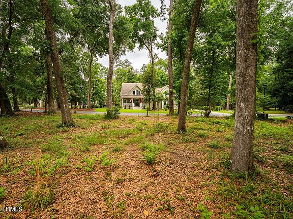 5th image of 106 Palmetto Place