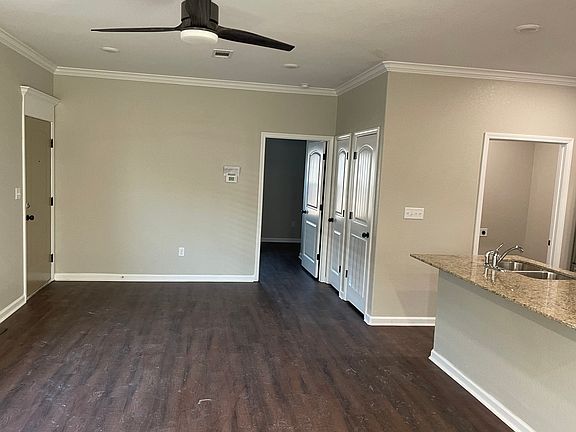 3rd image of 1109 W 3rd Ave #A