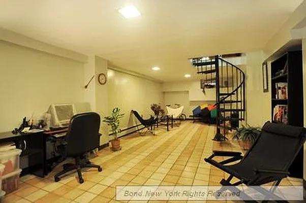 Sold by Bond New York | media 16