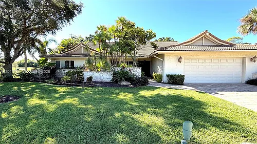 10134 Boca Woods Ln Photo 1