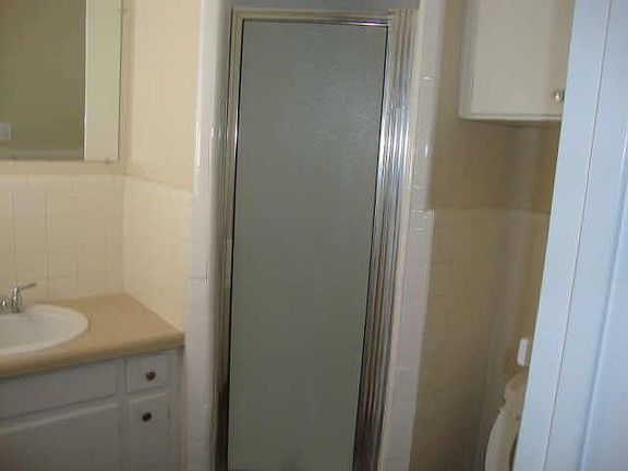 5th image of 5304 Susan Lee Ln #1