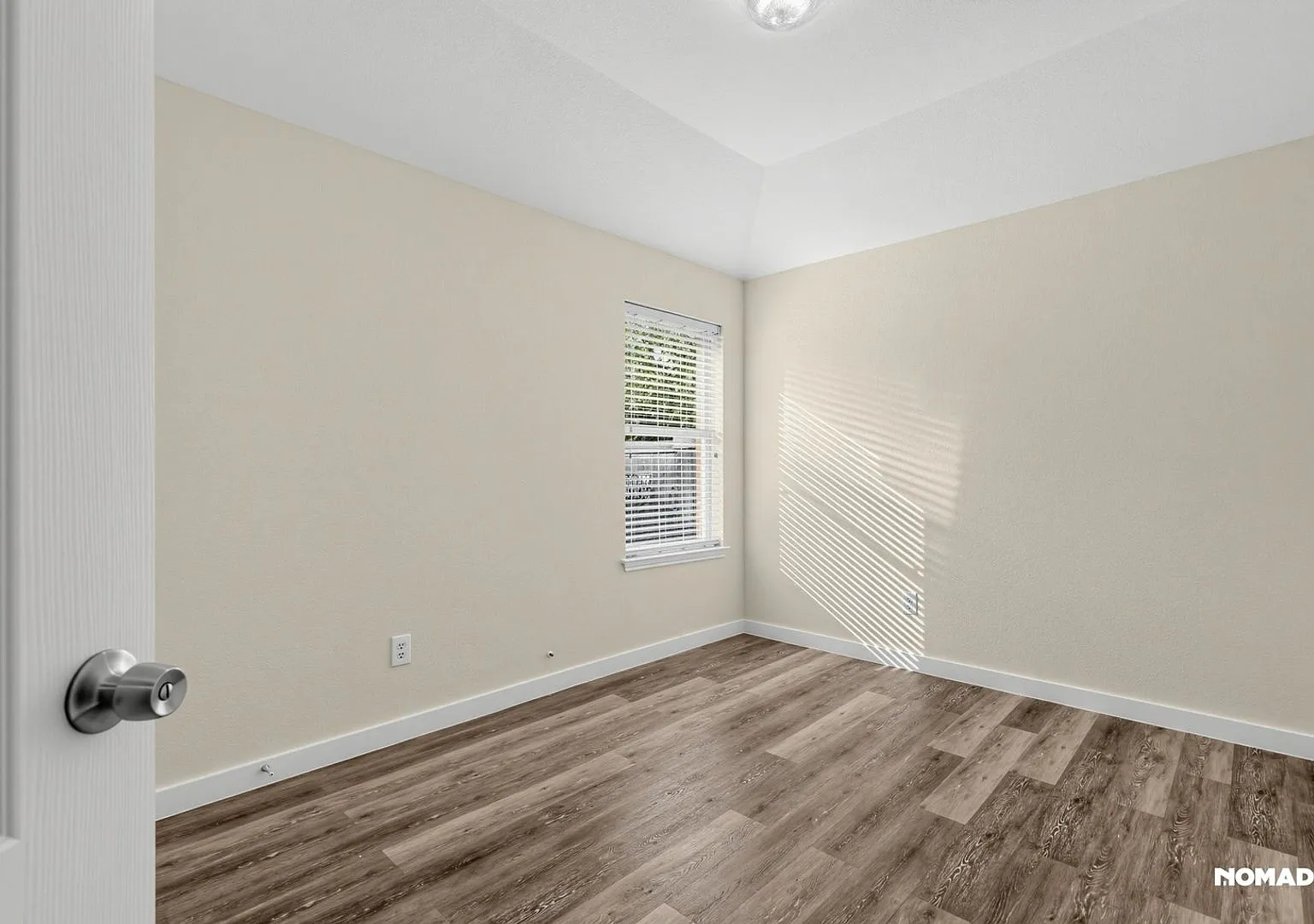 Charming 3BR House in Arlington — Photo 4
