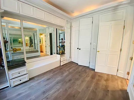 Rented by Aventana | media 6