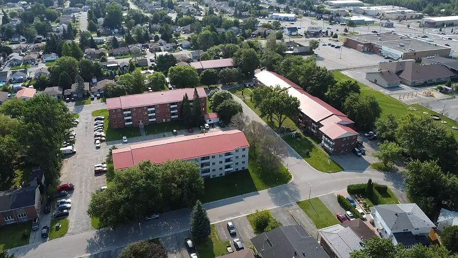 1st image of 1252 Grenadier Dr #1B