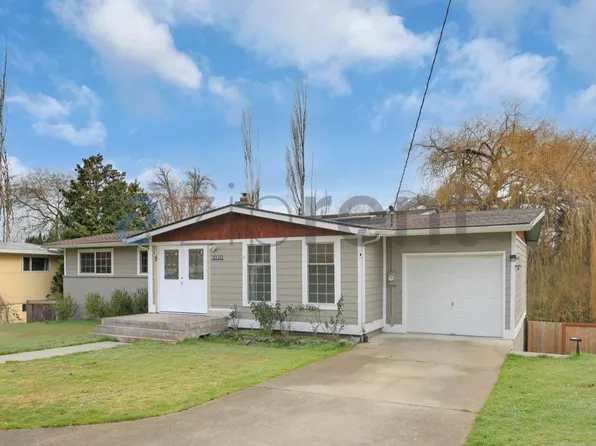 1020 151st Ave SE, Bellevue, WA 98007