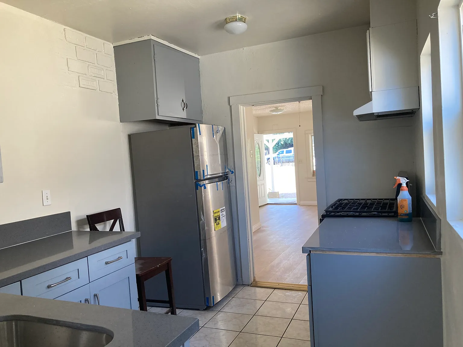 4 bed, 1475 sqft, $4,275 — Photo 4