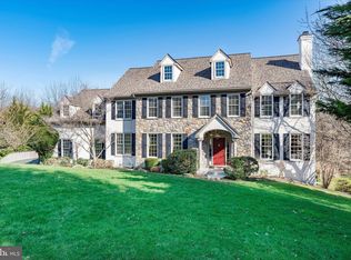 992 Whitetail Ln, West Chester, PA 19382