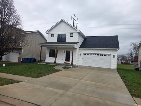 2237 Hunters Point Dr, Granite City, IL 62040