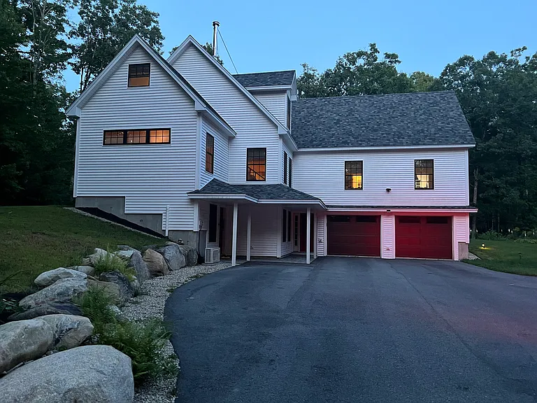 104A Hayes Rd #A — Photo 2
