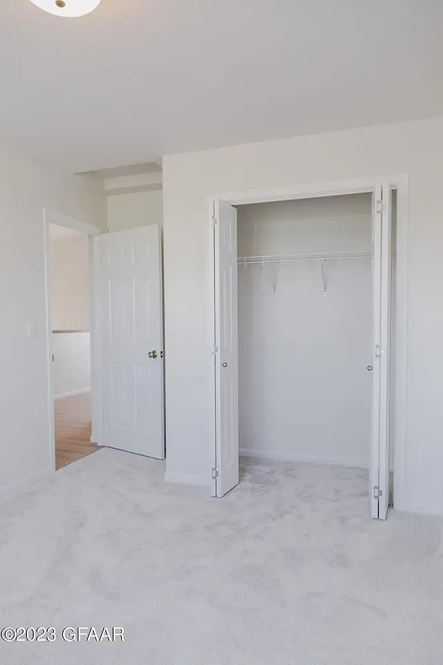 4 bed, $2,950 — Photo 3
