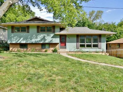 411 W Stonegate Rd, Peoria, IL, 61614