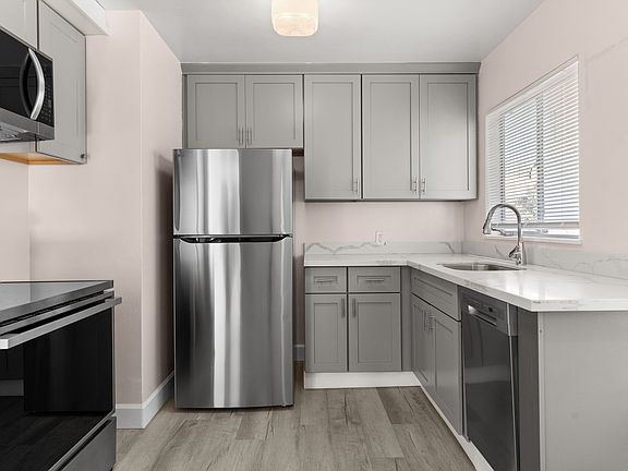 5th image of 650 Hillsborough St #D
