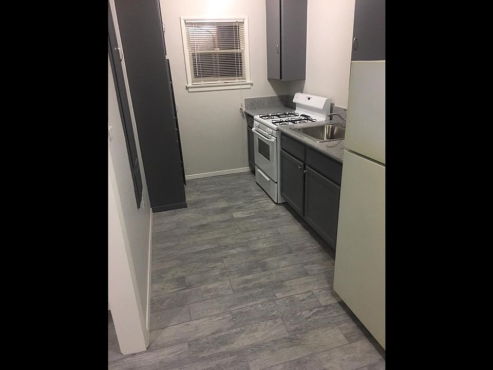 1st image of 2245 1/2 Florencita Ave