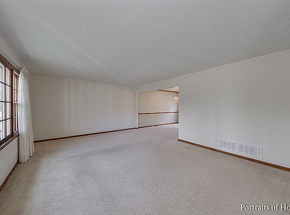 2nd image of 18 N Greenwich Ln