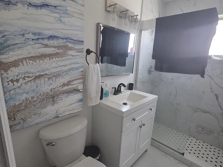 420 SE 9th Ct #2 — Photo 11