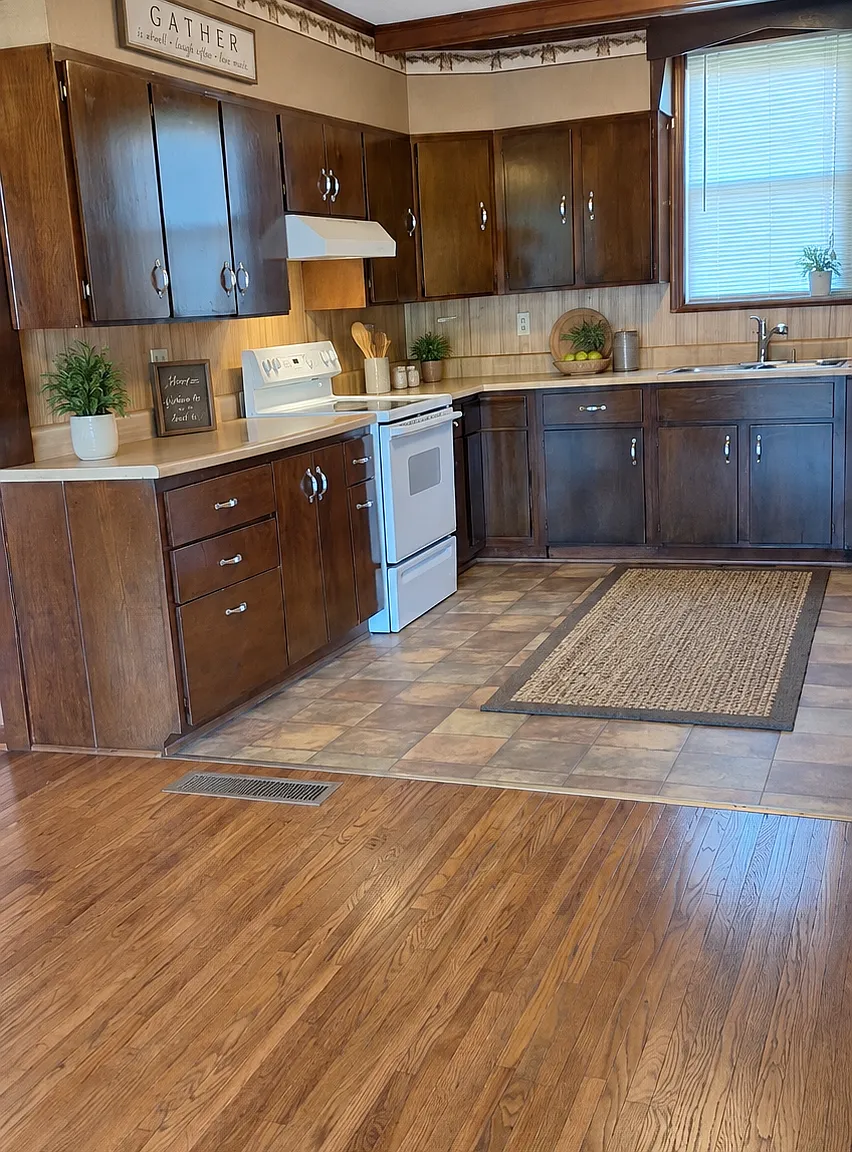 3 bed, 1320 sqft, $1,500 — Photo 3