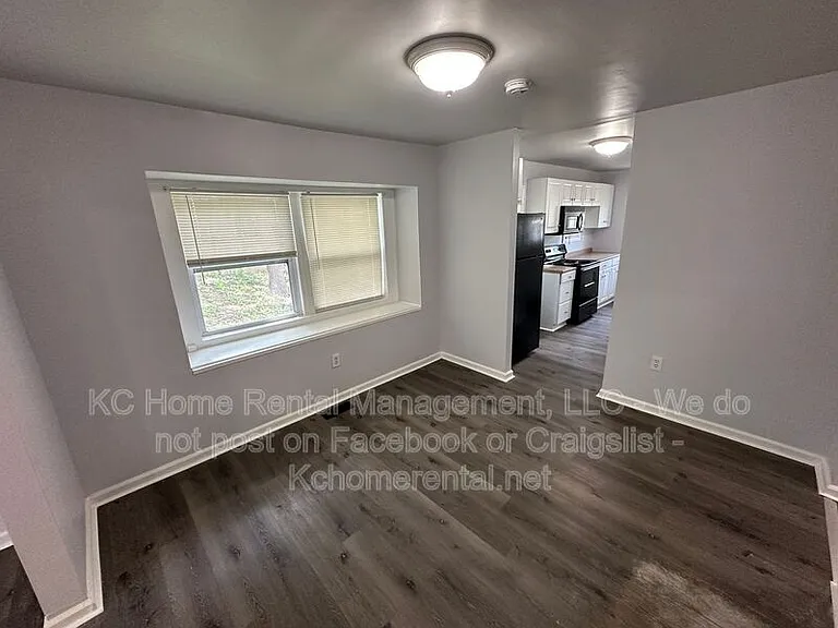 4116 Springfield St — Photo 7