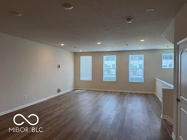 1782 Gualandri Ln — Photo 8