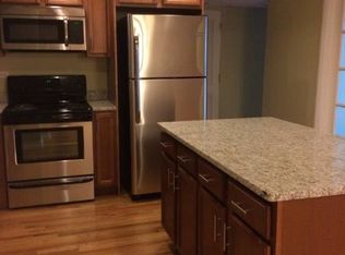 600 W Russell St APT 108, Barrington, IL 60010