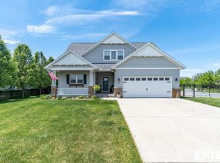 1324 Nofsinger Rd, Washington, IL 61571