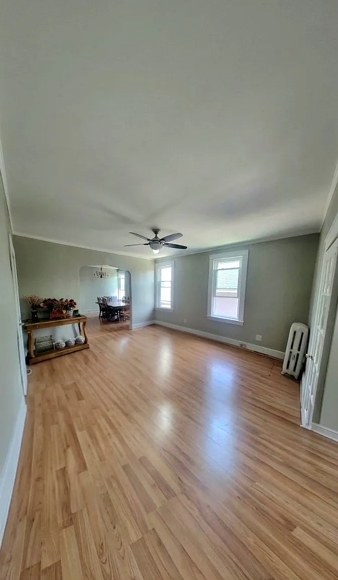 4 bed, $3,200 — Photo 3