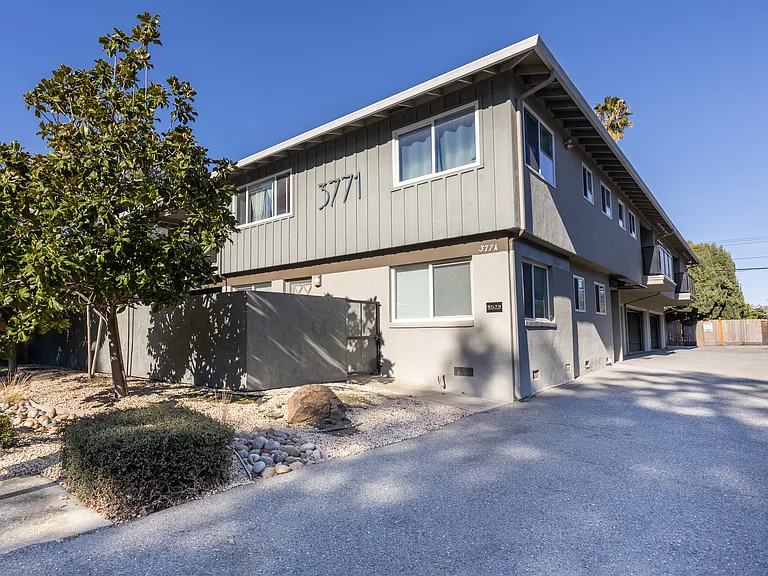 3771 Miramar Way — Photo 21