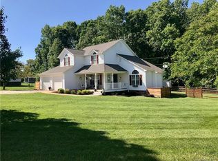 121 Hunter Ct, Oakboro, NC 28129