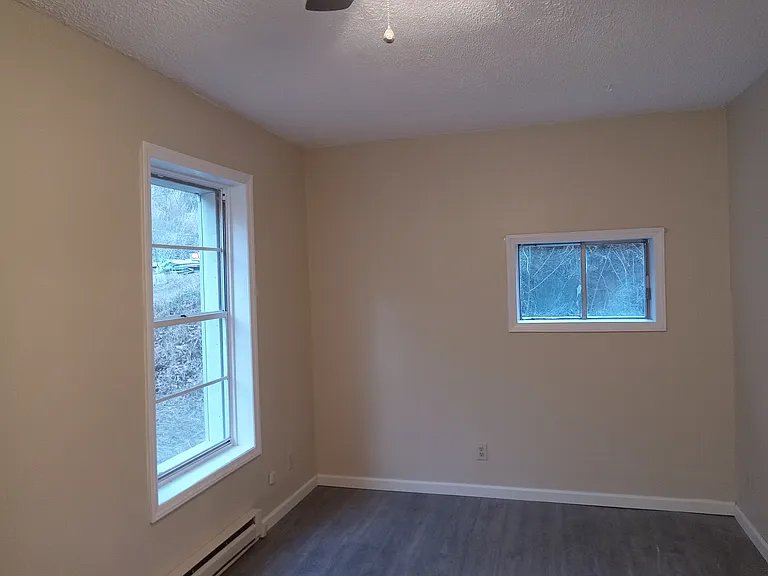 39 Carolina Hts #B — Photo 2