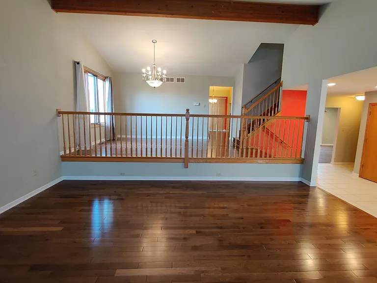 7810 Brookside Glen Dr — Photo 15
