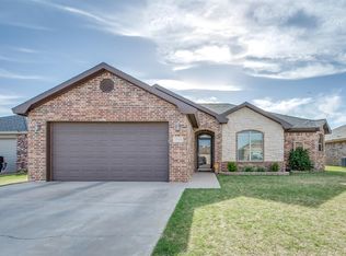 10404 Dover Ave, Lubbock, TX 79424