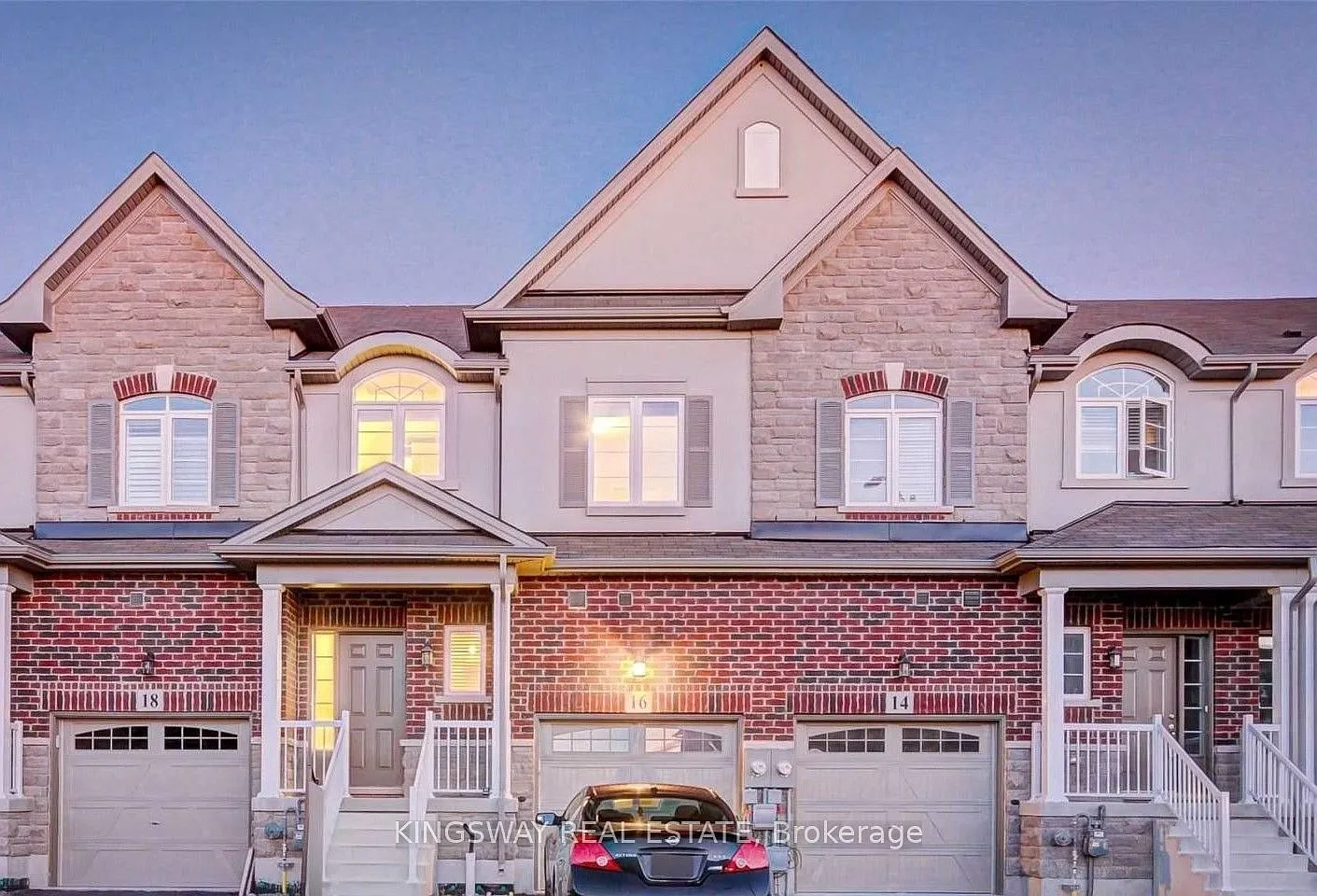 3 bed, $2,700 — Photo 1